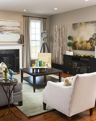 A Family Room for Entertaining